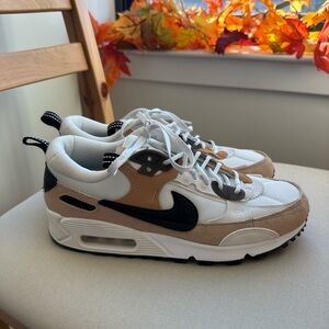 Nike AirMax 90 Futura Tan Women’s SIZE 9